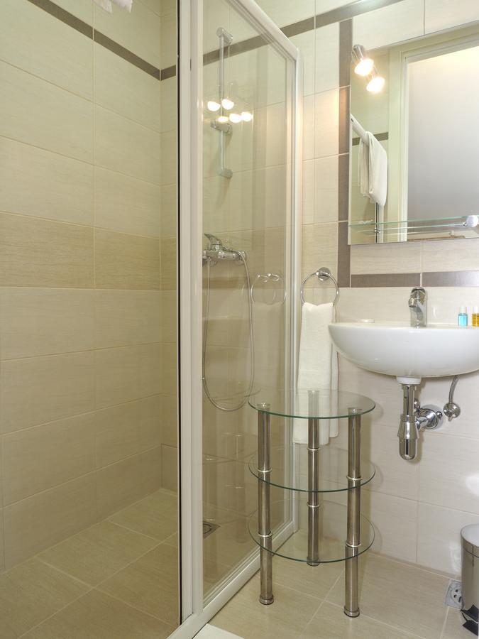 Guest House Vida Belgrado Quarto foto